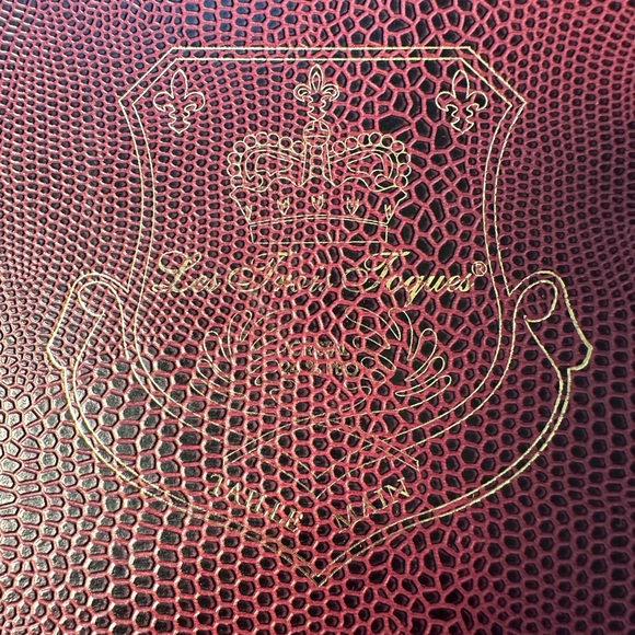 Les Trois Toques Champagne Flutes - Picture 3 of 7